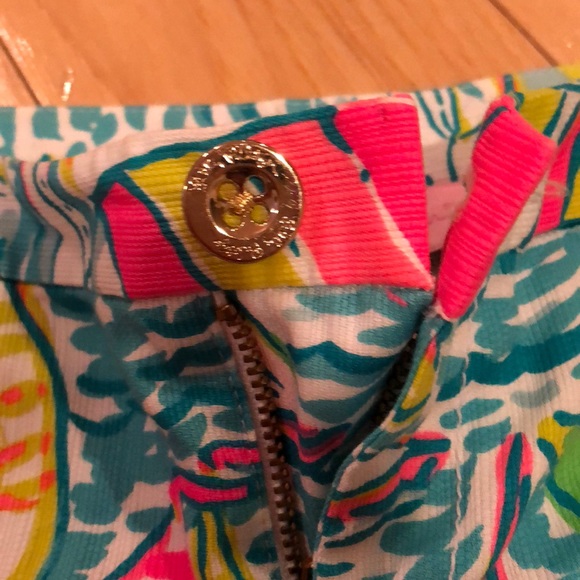 Lilly Pulitzer Ugotta regatta Adie shorts size 0 - Picture 3 of 4